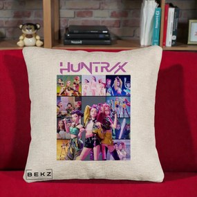 Perna Personalizata K-pop HUNTRX Colaj Animat Foto Grup, 40x40 cm, Bej Canapea, Husa Detasabila, Perna Inclusa, BEKZ®