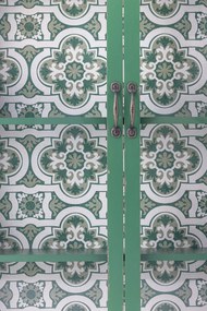 Dulap din lemn masiv verde cu uși vitrate și model floral interior, 81×18×122 cm, „Hazem"