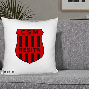 Perna Personalizata CSM Resita Fotbal, 40x40 cm, Alb Pufos, Husa Detasabila, Perna Inclusa, BEKZ®