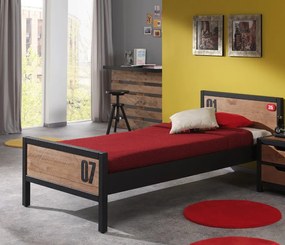Set ALEX conține un Pat copii de 90x200cm, o lamă, o lenjerie de Pat copii, o noptieră și un Dulap camera copii cu 3 uși