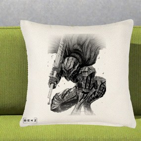 Perna Personalizata Berserk Guts Armor of Darkness Manga, 40x40 cm, Crem Reliefat, Husa Detasabila, Perna Inclusa, BEKZ®