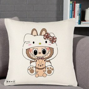 Perna Personalizata Labubu x Hello Kitty Maro-Vintage, 40x40 cm, Crem Reliefat, Husa Detasabila, Perna Inclusa, BEKZ®