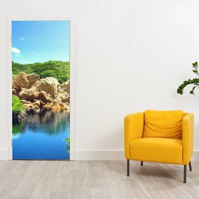 Fototapet pentru ușă - Lac din jungla Seychelles (95x205cm)