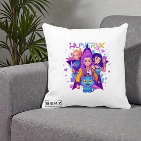 Perna Personalizata K-pop HUNTRX Trio cu Pisica Stele, 40x40 cm, Alba Mata, Husa Detasabila, Perna Inclusa, BEKZ®