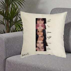 Perna Personalizata K-pop KATSEYE Semnaturi fara Foto, 40x40 cm, Ecru, Husa Detasabila, Perna Inclusa, BEKZ®
