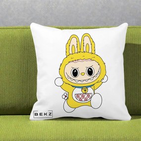 Perna Personalizata Labubu Galben Doraemon, 40x40 cm, Alba Mata, Husa Detasabila, Perna Inclusa, BEKZ®