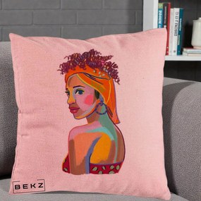 Perna Decorativa Portret Femeie Colorat Pop Art, 40x40 cm, Roz, Husa Detasabila, Perna Inclusa, BEKZ®