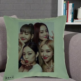 Perna Personalizata K-pop BLACKPINK Foto Grup Selfie 4 Membre, 40x40 cm, Verde, Husa Detasabila, Perna Inclusa, BEKZ®