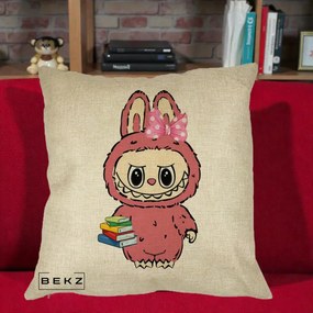 Perna Personalizata Labubu Roz cu Funda si Carti, 40x40 cm, Crem, Husa Detasabila, Perna Inclusa, BEKZ®