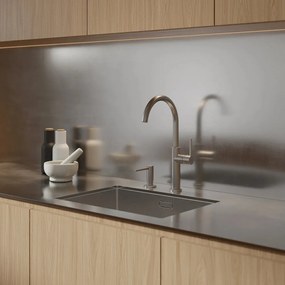 Baterie bucatarie clasica Omnires Tula monocomanda finisaj nichel periat