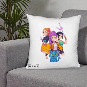Perna Personalizata K-pop HUNTRX Trio cu Pisica si Cristale, 40x40 cm, Alb Pufos, Husa Detasabila, Perna Inclusa, BEKZ®