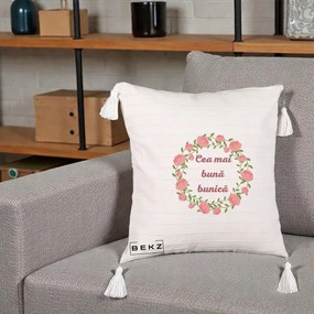 Cadou pentru Bunica - Perna Personalizata Cea Mai Buna Bunica Coronita Trandafiri Roz Clasic, 40x40 cm, Bej cu Franjuri, Husa Detasabila, Perna Inclusa, BEKZ®