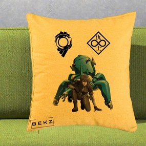 Perna Personalizata Ghost in the Shell Motoko si Tachikoma, 40x40 cm, Galben, Husa Detasabila, Perna Inclusa, BEKZ®