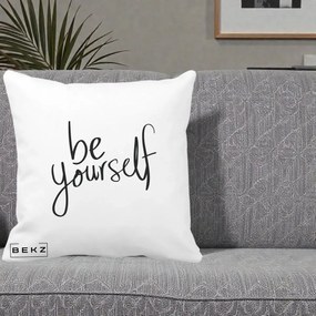 Perna Decorativa Be Yourself Caligrafie Neagra, 40x40 cm, Alba Mata, Husa Detasabila, Perna Inclusa, BEKZ®