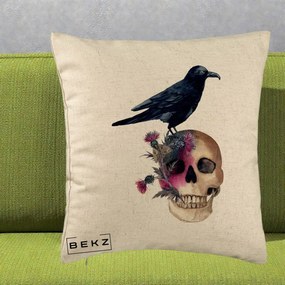 Perna Decorativa Craniu cu Corb si Flori Gothic, 40x40 cm, Bej, Husa Detasabila, Perna Inclusa, BEKZ®