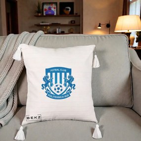 Perna Personalizata FC Politehnica Iasi Fotbal, 40x40 cm, Bej cu Franjuri, Husa Detasabila, Perna Inclusa, BEKZ®