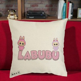 Perna Personalizata Labubu Duo Roz-Lila cu Text, 40x40 cm, Ecru, Husa Detasabila, Perna Inclusa, BEKZ®