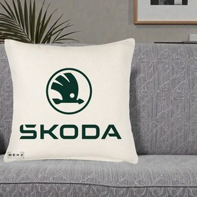 Perna Personalizata cu emblema Skoda, 40x40 cm, Crem Reliefat, Husa Detasabila, Perna Inclusa, BEKZ®