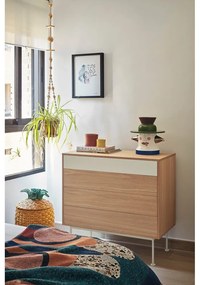 Comodă cu aspect de lemn de stejar Teulat Yoko, alb-crem