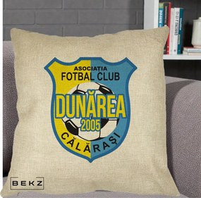 Perna Personalizata AFC Dunarea Calarasi 2005 Fotbal, 40x40 cm, Crem, Husa Detasabila, Perna Inclusa, BEKZ®