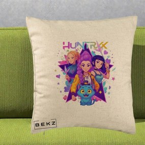 Perna Personalizata K-pop HUNTRX Trio cu Pisica Stele, 40x40 cm, Bej, Husa Detasabila, Perna Inclusa, BEKZ®