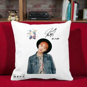 Perna Personalizata K-pop BTS Suga par Portocaliu Palarie Autograf, 40x40 cm, Alba Mata, Husa Detasabila, Perna Inclusa, BEKZ®