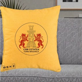Perna Personalizata CSM Cetatea Turnu Magurele Fotbal, 40x40 cm, Galben, Husa Detasabila, Perna Inclusa, BEKZ®