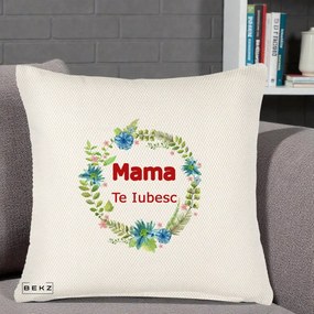 Cadou pentru Mama - Perna Personalizata Mama Te Iubesc Flori Albastre, 40x40 cm, Crem Reliefat, Husa Detasabila, Perna Inclusa, BEKZ®