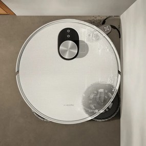 Aspirator robot Xiaomi Robot Vacuum 5 Pro EU OV21GL, 55 W, 20000 Pa, 140 min, cameră triplă AI de 5 MP cu funcție de recunoaștere, stație automată de spălare și uscare, navigație dToF retractabilă, apă la 80 °C, alb