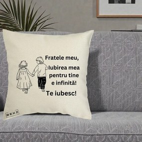 Cadou pentru Frate - Perna Personalizata Fratele Meu Te Iubesc Copii Tinand Maini Varianta 2, 40x40 cm, Ecru, Husa Detasabila, Perna Inclusa, BEKZ®