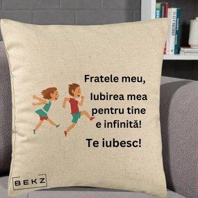 Cadou pentru Frate - Perna Personalizata Fratele Meu Te Iubesc Copii Alergand Colorat, 40x40 cm, Bej, Husa Detasabila, Perna Inclusa, BEKZ®