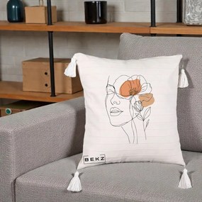 Perna Decorativa Portret Feminin Mac Profilat, 40x40 cm, Bej cu Franjuri, Husa Detasabila, Perna Inclusa, BEKZ®