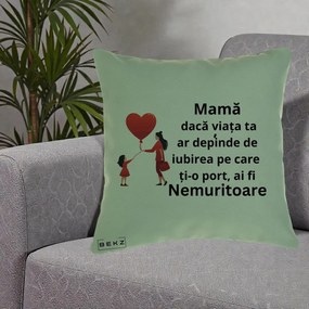 Cadou pentru Mama - Perna Personalizata Mama Nemuritoare cu Bebelus Kawaii, 40x40 cm, Verde, Husa Detasabila, Perna Inclusa, BEKZ®
