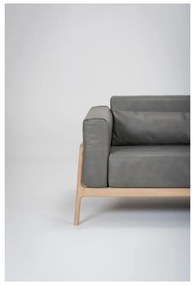 Canapea din piele bovină cu structură din lemn masiv de stejar Gazzda Fawn, 240 cm, gri închis