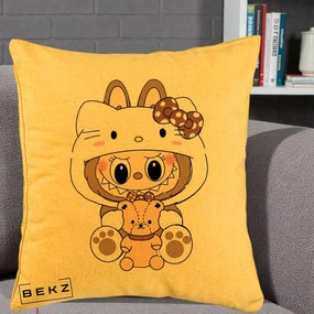 Perna Personalizata Labubu x Hello Kitty Maro-Vintage, 40x40 cm, Galben, Husa Detasabila, Perna Inclusa, BEKZ®