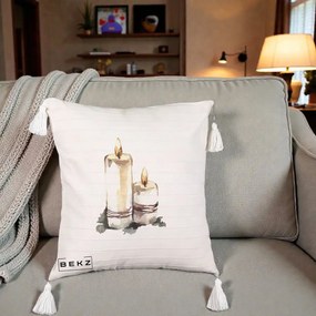 Perna Decorativa Lumanari Acuarela Iarna, 40x40 cm, Bej cu Franjuri, Husa Detasabila, Perna Inclusa, BEKZ®
