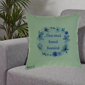 Cadou pentru Bunica - Perna Personalizata Cea Mai Buna Bunica Coronita Flori Albastre Acuarela, 40x40 cm, Verde, Husa Detasabila, Perna Inclusa, BEKZ®
