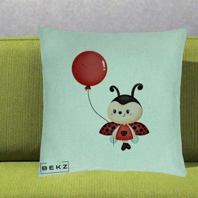 Perna Decorativa Buburuza cu Balon Rosu, 40x40 cm, Verde Menta, Husa Detasabila, Perna Inclusa, BEKZ®