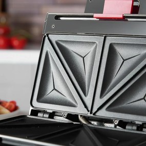 Russell Hobbs Creations Sandwich Toaster 26800-56, 750W, 4 felii, Plăci neaderente, Încălzire rapidă, Indicatoare, Negru/inox