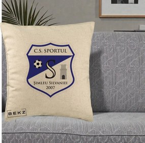 Perna Personalizata CS Sportul Simleu Silvaniei 2007, 40x40 cm, Bej, Husa Detasabila, Perna Inclusa, BEKZ®