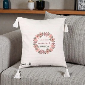 Cadou pentru Bunica - Perna Personalizata Cea Mai Minunata Bunica Coronita Flori Roz, 40x40 cm, Bej cu Franjuri, Husa Detasabila, Perna Inclusa, BEKZ®