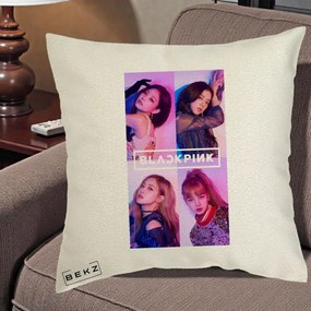 Perna Personalizata K-pop BLACKPINK Poster Colaj 4 Membre Violet Roz, 40x40 cm, Ecru, Husa Detasabila, Perna Inclusa, BEKZ®