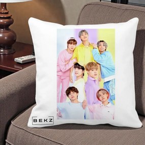 Perna Personalizata K-pop BTS Foto Grup Pastel Colorat cu 7 Membrii, 40x40 cm, Alba Mata, Husa Detasabila, Perna Inclusa, BEKZ®