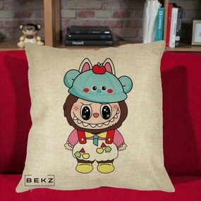 Perna Personalizata Labubu x Urs Albastru Colorat, 40x40 cm, Crem, Husa Detasabila, Perna Inclusa, BEKZ®
