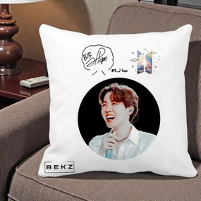 Perna Personalizata K-pop BTS J-Hope Portret cu Autograf, 40x40 cm, Alba Mata, Husa Detasabila, Perna Inclusa, BEKZ®