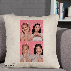 Perna Personalizata K-pop BLACKPINK Colaj Roz, 40x40 cm, Bej Canapea, Husa Detasabila, Perna Inclusa, BEKZ®