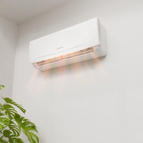 Klimatizácia 12000 BTU/h s funkciou wifi/app, diaľkovým ovládaním a časovačom