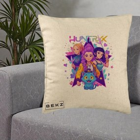 Perna Personalizata K-pop HUNTRX Trio cu Pisica Stele, 40x40 cm, Bej, Husa Detasabila, Perna Inclusa, BEKZ®