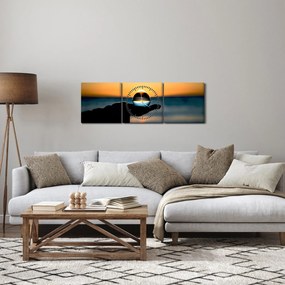 Tabloul cu bilă din sticlă în palmă (cu ceas) (90x30 cm)