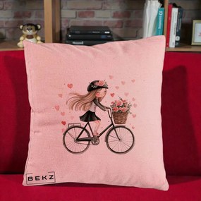 Perna Decorativa Fetita Kawaii pe Bicicleta cu Trandafiri si Inimioare, 40x40 cm, Roz, Husa Detasabila, Perna Inclusa, BEKZ®